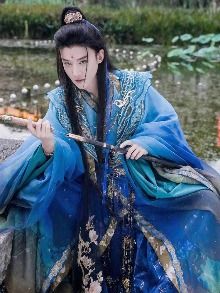 Photography Of A Man - Luxury Chinese Hanfu Men Ancient Traditional