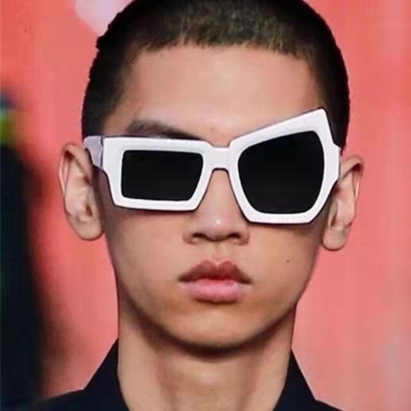 Photography Of A Man - New Vintage Man Irregular Sunglasses Women